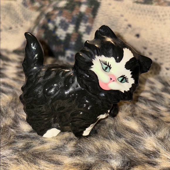 True 1960’s Vintage Handmade Ceramic ‘Kitschy’ Kitty, OS - Picture 2 of 7